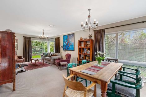 Photo of property in 42 Ihaka Street, Hokowhitu, Palmerston North, 4410