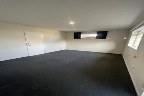Photo of property in 19 Somerville Crescent, Aidanfield, Christchurch, 8025