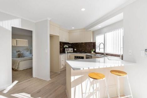 Photo of property in 3/8 Saints Court, Manurewa, Auckland, 2102