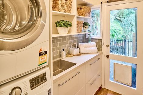 Photo of property in 13 Ramsey Place, Karori, Wellington, 6012