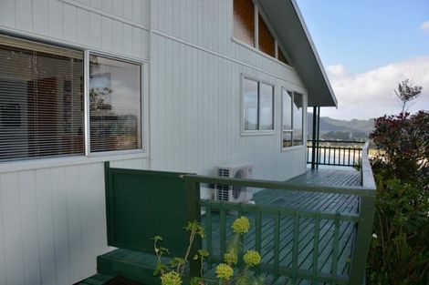 Photo of property in 24 Tairua Terrace, Tairua, 3508