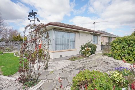 Photo of property in 1/2 Cassidy Place, Belfast, Christchurch, 8051