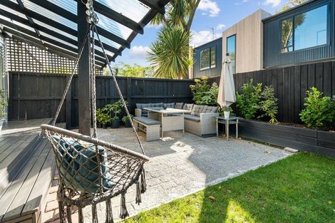 Photo of property in 1/53 Mathesons Road, Phillipstown, Christchurch, 8011