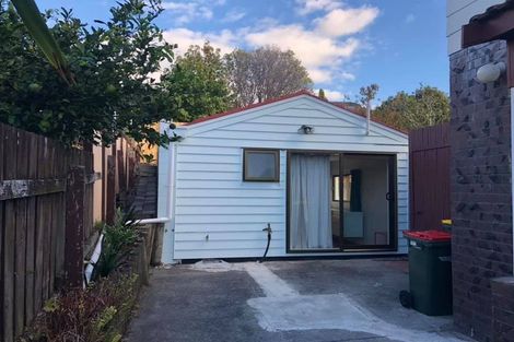 Photo of property in 7 Clovelly Road, Bucklands Beach, Auckland, 2012