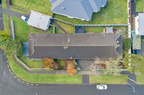 Photo of property in 1/4 Collie Road, Pukekohe, 2120