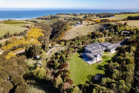 Photo of property in 28 Kayforce Road, Ocean View, Dunedin, 9035