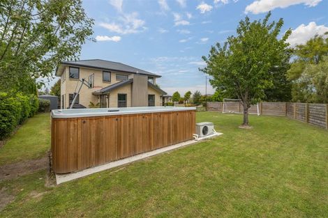 Photo of property in 1 Hawthorn Mews, Rangiora, 7400