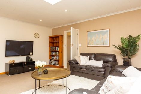 Photo of property in 165 Pine Avenue, South New Brighton, Christchurch, 8062