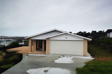 Photo of property in 14 Woodridge Drive, Stanmore Bay, Whangaparaoa, 0932