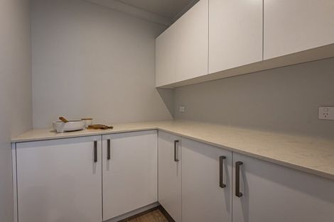 Photo of property in 71 Kaurinui Crescent, One Tree Point, 0118