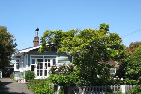 Photo of property in 110 Stapletons Road, Richmond, Christchurch, 8013