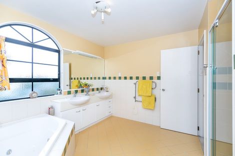 Photo of property in 23 Munro Place, Flagstaff, Hamilton, 3210