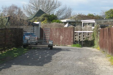 Photo of property in 60 Puriri Crescent, Edgecumbe, 3120
