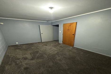 Photo of property in 4/13 Seabrook Avenue, New Lynn, Auckland, 0600