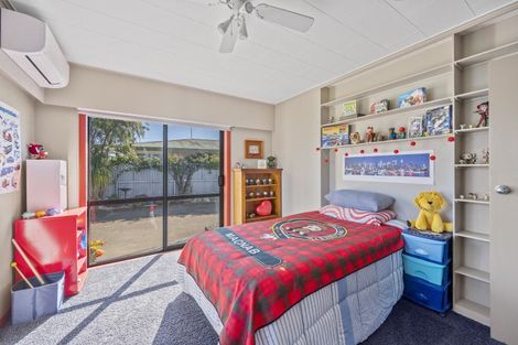 Photo of property in 27 Holyrood Street, Taradale, Napier, 4112