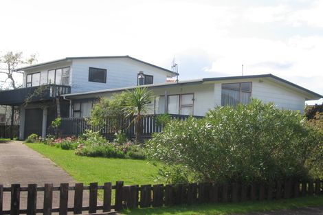 Photo of property in 4 Given Grove, Pauanui, Hikuai, 3579