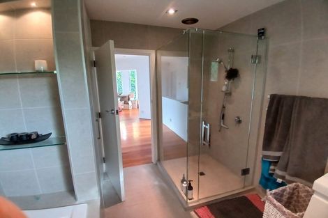 Photo of property in 819 Beach Road, Browns Bay, Auckland, 0630