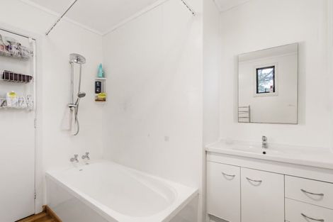 Photo of property in 1/17 Kotare Street, Hilltop, Taupo, 3330