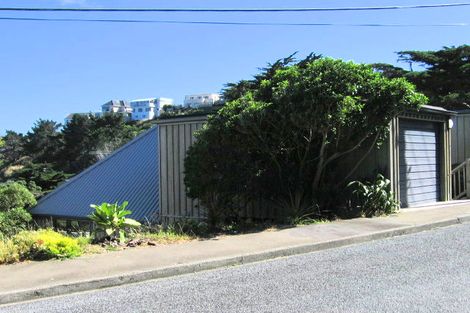 Photo of property in 86 Volga Street, Island Bay, Wellington, 6023