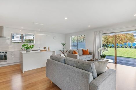 Photo of property in 14a Garland Road, Greenlane, Auckland, 1061