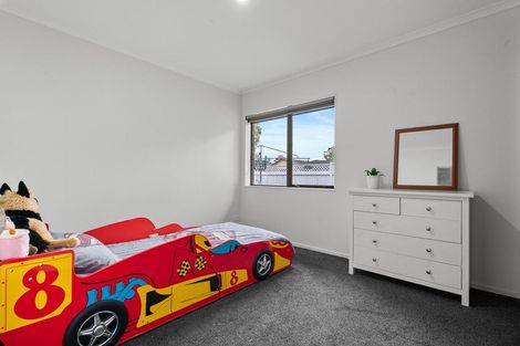 Photo of property in 31 Montilla Place, Manurewa, Auckland, 2102