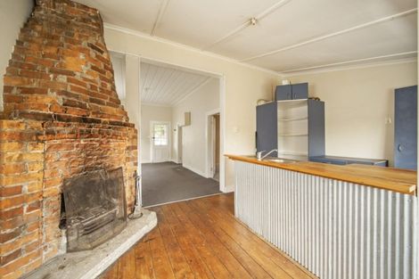 Photo of property in 163 Lemon Street, Strandon, New Plymouth, 4312