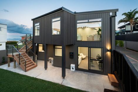 Photo of property in 2/67 Castor Bay Road, Castor Bay, Auckland, 0620