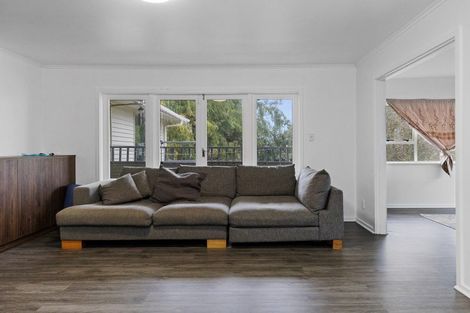 Photo of property in 166 Spa Road, Taupo, 3330