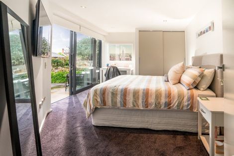 Photo of property in 24 Punjab Street, Khandallah, Wellington, 6035