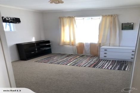 Photo of property in 139 Cornfoot Street, Castlecliff, Whanganui, 4501