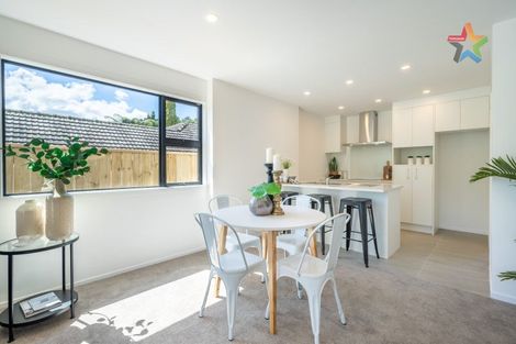 Photo of property in 1a Stokes Valley Road, Stokes Valley, Lower Hutt, 5019