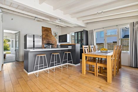 Photo of property in 12 The Avenue, Albany, Auckland, 0632