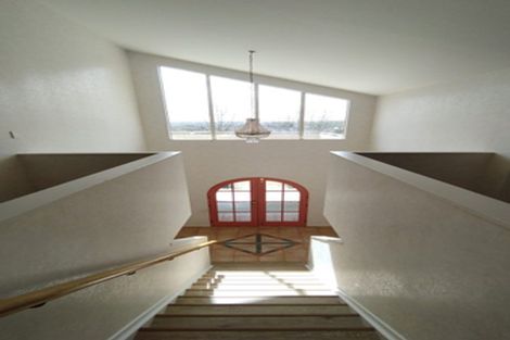 Photo of property in 71 Point View Drive, East Tamaki Heights, Auckland, 2016