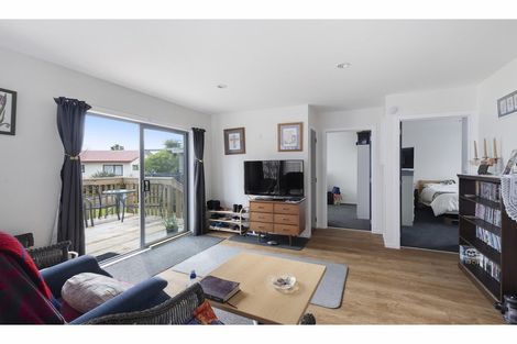 Photo of property in 20 Harbour Crest Drive, Waiuku, 2123