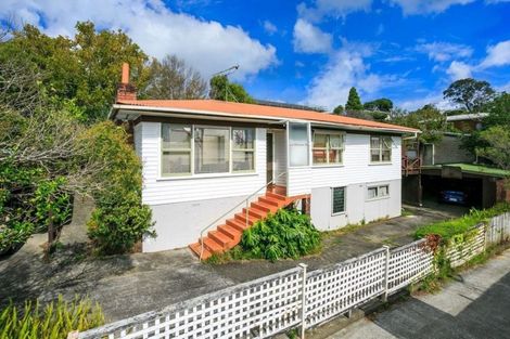 Photo of property in 1/178 Archers Road, Glenfield, Auckland, 0629