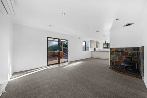 Photo of property in 6 Redcrest Avenue, Red Hill, Papakura, 2110