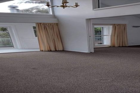 Photo of property in 35 Kotari Road, Days Bay, Lower Hutt, 5013