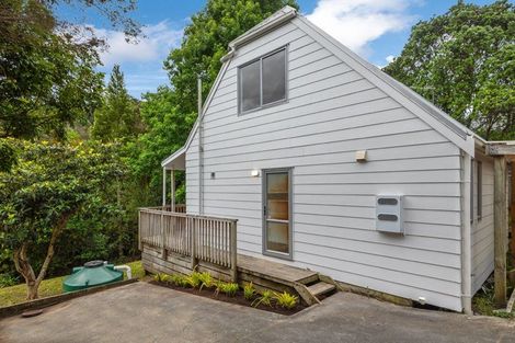 Photo of property in 2/128 Lynn Road, Bayview, Auckland, 0629