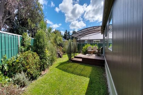 Photo of property in 2 Guthrie Court, Bulls, 4818