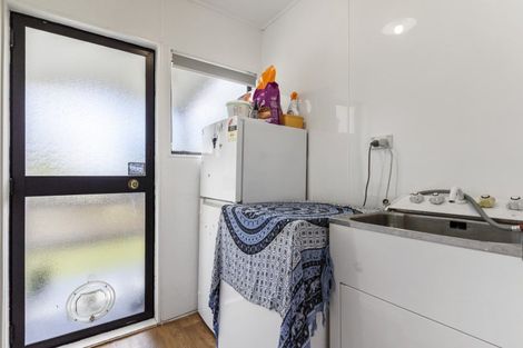 Photo of property in 17 Oakmont Place, Wattle Downs, Auckland, 2103