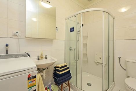 Photo of property in 2/140 Te Mata Road, Havelock North, 4130