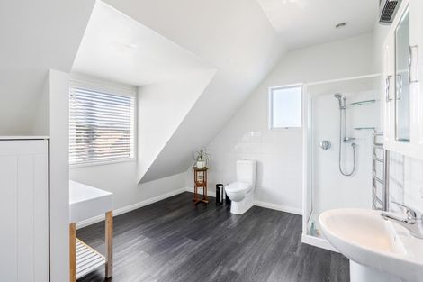 Photo of property in 18 Thames Street, Mosgiel, 9024