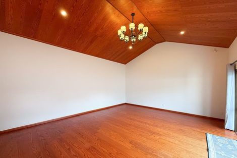 Photo of property in 25b Gulf Harbour Drive, Gulf Harbour, Whangaparaoa, 0930