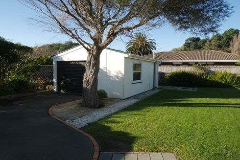 Photo of property in 151 Te Moana Road, Waikanae, 5036