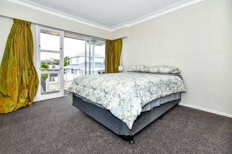 Photo of property in 516a Great South Road, Rosehill, Papakura, 2113