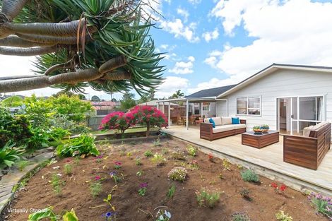 Photo of property in 1/24 Casuarina Road, Half Moon Bay, Auckland, 2012