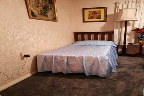 Photo of property in 84 Shakespeare Road, Bluff Hill, Napier, 4110