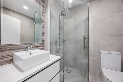 Photo of property in 20 Meritage Lane, Te Atatu South, Auckland, 0610