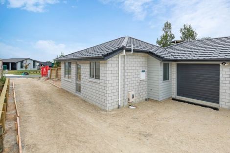 Photo of property in 82 Sylvester Crescent, Flagstaff, Hamilton, 3210