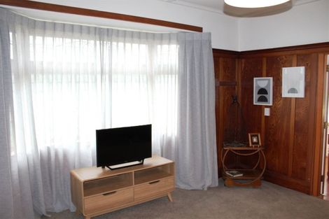 Photo of property in 59 Cliffs Road, Saint Clair, Dunedin, 9012